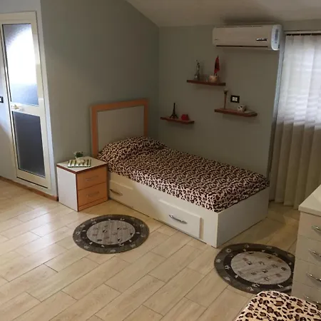 Hotel apartamentowy Lille France *