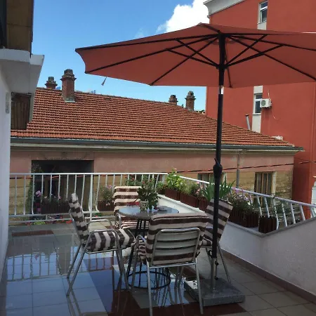 Hotel apartamentowy Lille France *